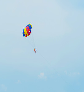 parasailing-in-andaman.jpg